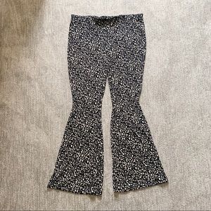 Abound cheetah pants